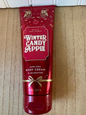 Bath & Body Works Winter Candy Apple Body Cream - Red & Gold new
